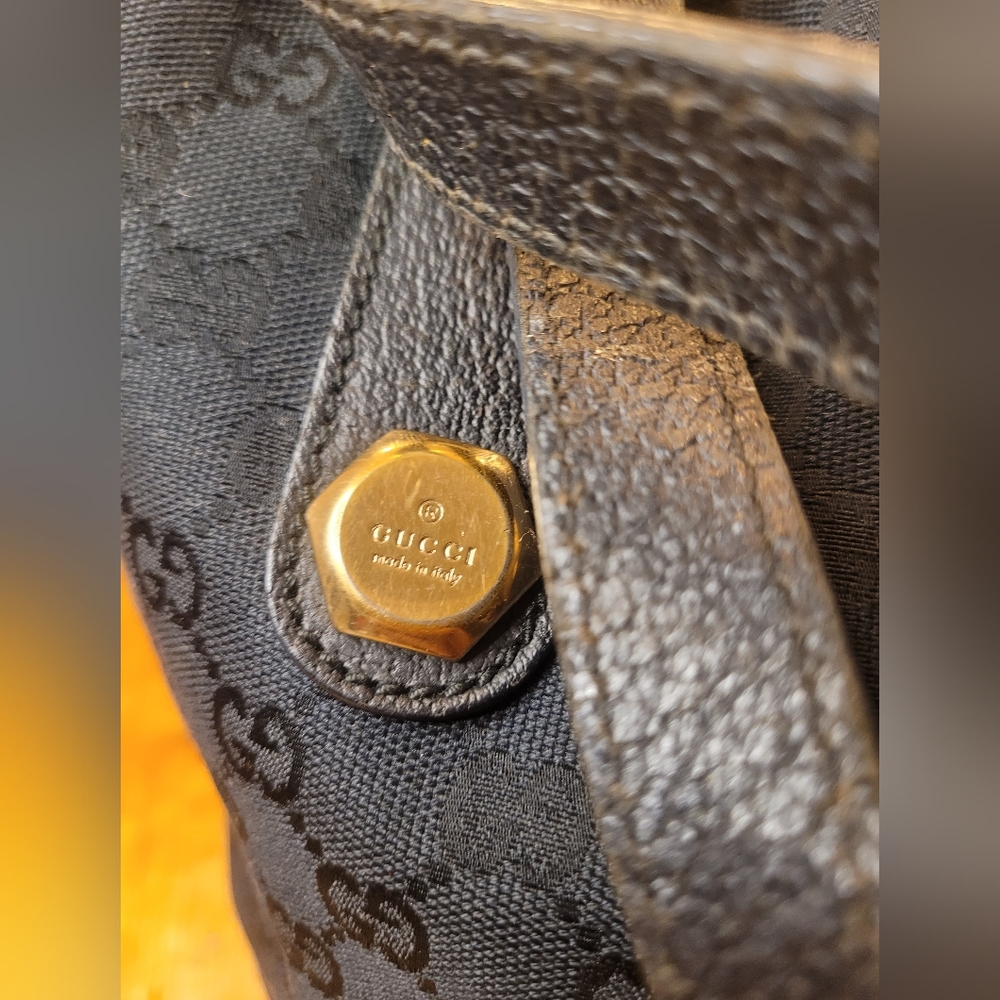 Gucci Black Canvas Stud Bucket Tote Bag - Picture 2 of 6